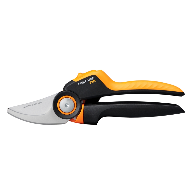 1057173 Nůžky zahradní X-series PowerGear™ dvoučepelové (M) P921 Fiskars