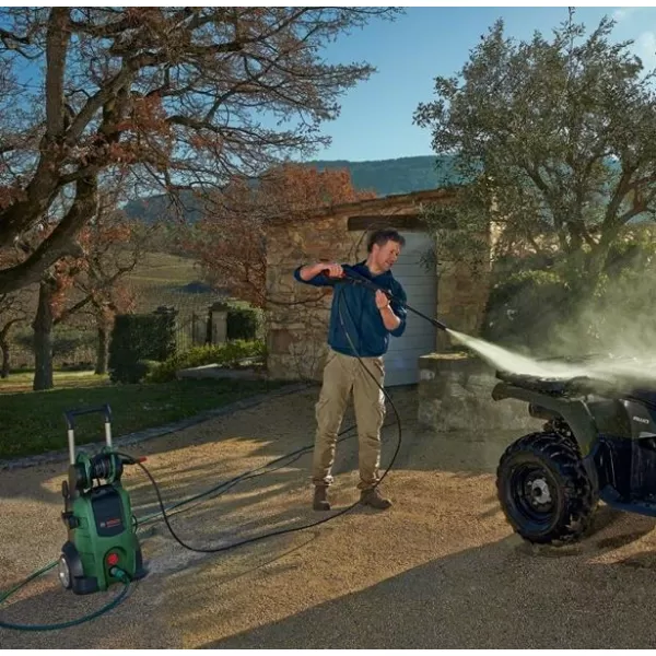 Vysokotlaký čistič Bosch AdvancedAquatak 140 0.600.8A7.D00