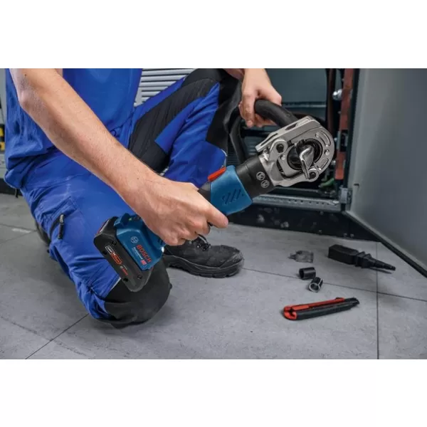 Aku hydraulické lisovací kleště 18V bez aku Bosch GPH 18V-60 06019P0100