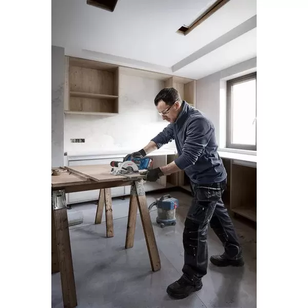 Aku okružní pila 18V bez aku GKS 18V-51 Bosch 06019M3120