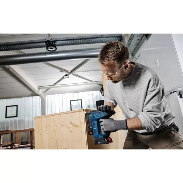 Aku hřebíkovačka do dřeva bez aku GTH 18V-35 Bosch 0601482700