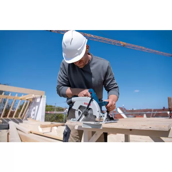 Aku okružní pila 18V bez aku Bosch GKS 18V-68 06016C9001