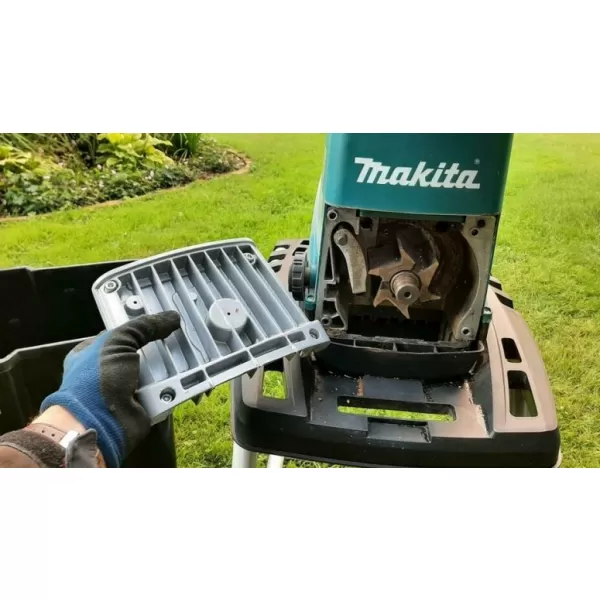 Elektrický drtič větví Makita UD2500