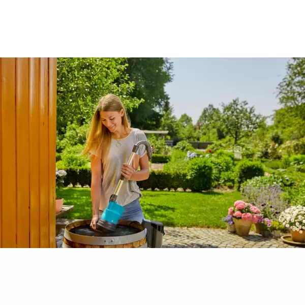 Aku čerpadlo do sudu 18V 1x2,5 Ah 2002/2 P4A - sada Gardena 14602-20