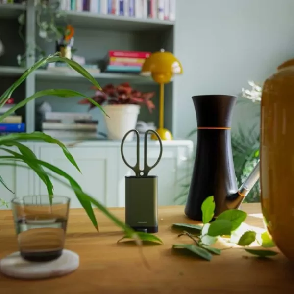 Plant Care prostřihávací nůžky s pouzdrem Fiskars 1075316