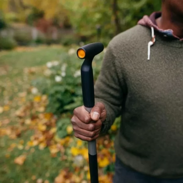 Ergonomic hrábě lopatové Fiskars 1077116