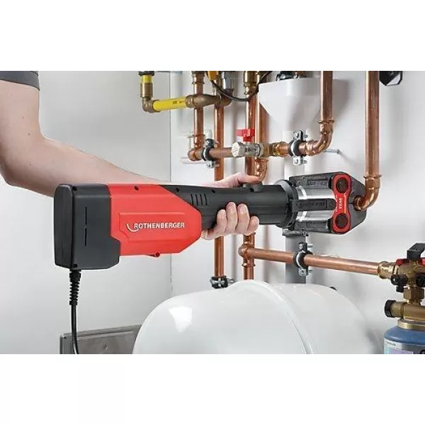 Elektrohydraulický lisovací přístroj AC Set Basic ROTHENBERGER ROMAX 3000