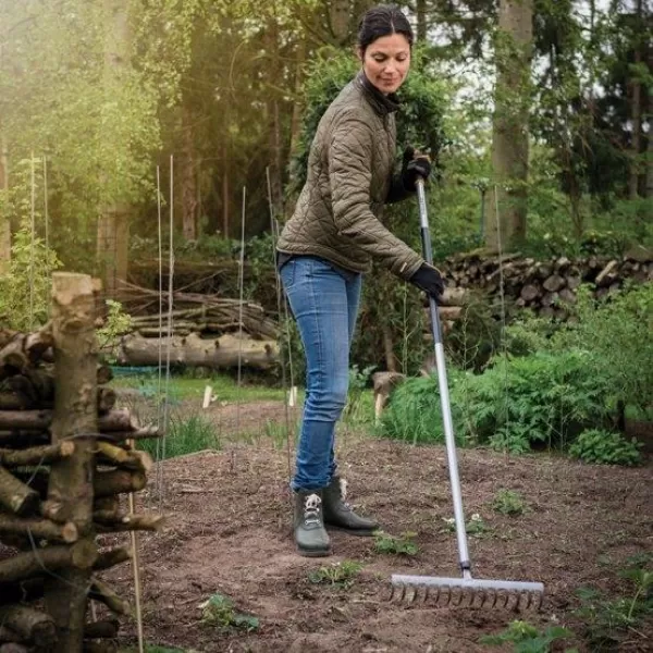 Hrábě Ergonomic™ lehké zahradní Fiskars 135510