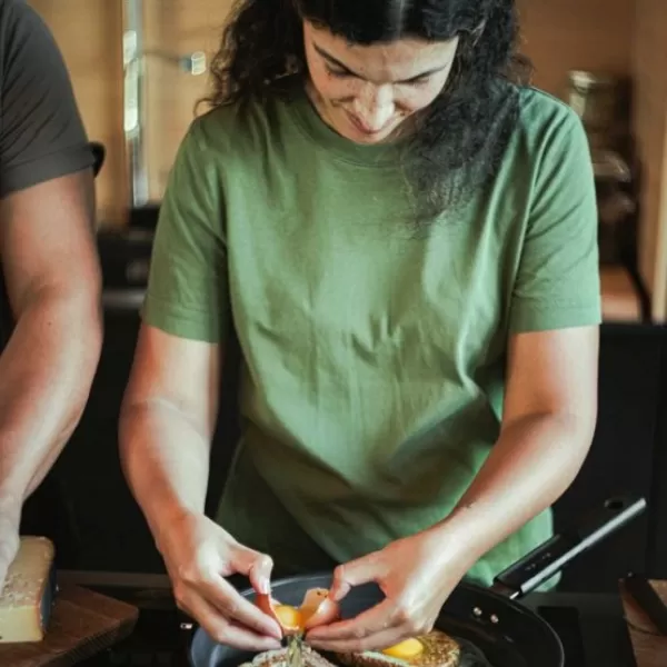 Hard Face Pánev na smažení s nepřilnavým povrchem 30 cm Fiskars 1075521