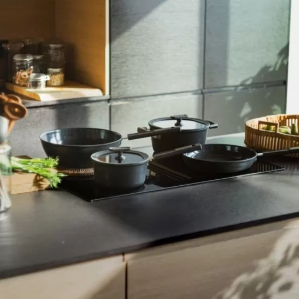 Hard Face Rendlík s nepřilnavým povrchem 2,5 l Fiskars 1075525