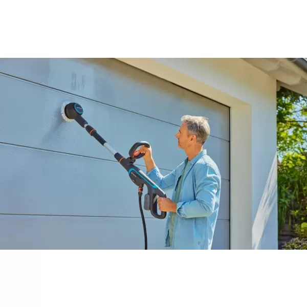 Aku multi čistič 18V bez aku AquaBrush Universal 04/18V P4A Solo Gardena 14842-55