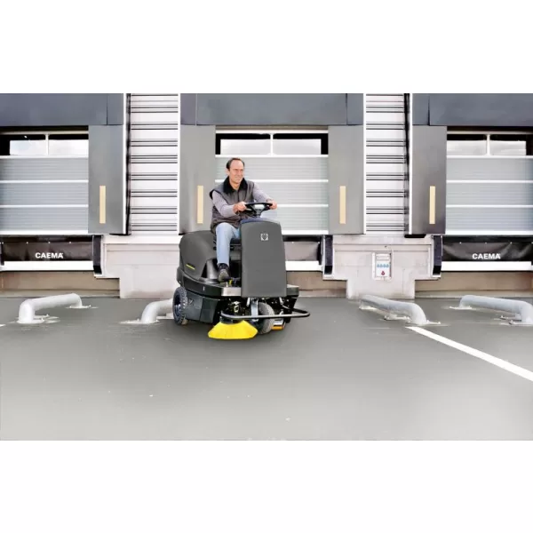 Zametací stroj s posedem KM 100/100 R G Kärcher 1.280-105.0