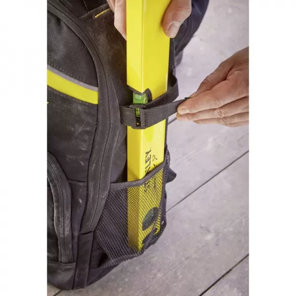 Batoh na nářadí na kolečkách Essential Stanley STST83307-1