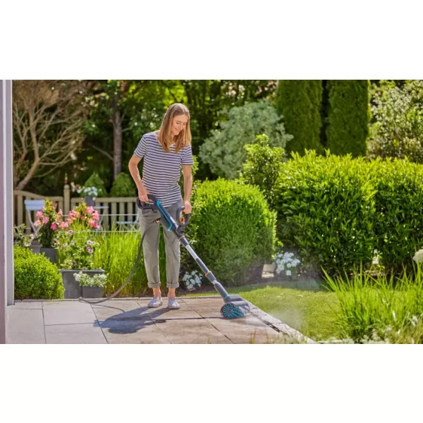 Aku multi čistič 18V 1x2,5 Ah AquaBrush Patio 03/18V P4A - set Gardena 14841-20