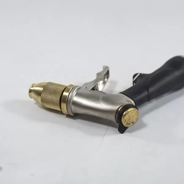 Rozstřikovač pistolový kovový pogumovaný XTline SB4038T