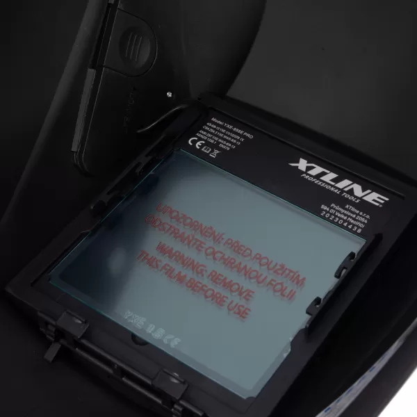 Svářecí kukla samostmívací ,solární, carbon Grand 958E XTline XT5890