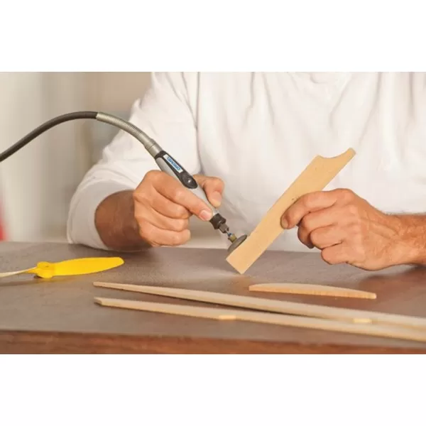 SpeedClic brusný kotouč, zrnitost 80 Dremel 411S