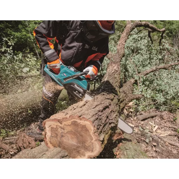 Aku řetězová pila 400 mm Li-ion XGT 40V bez aku Makita UC030GZ01