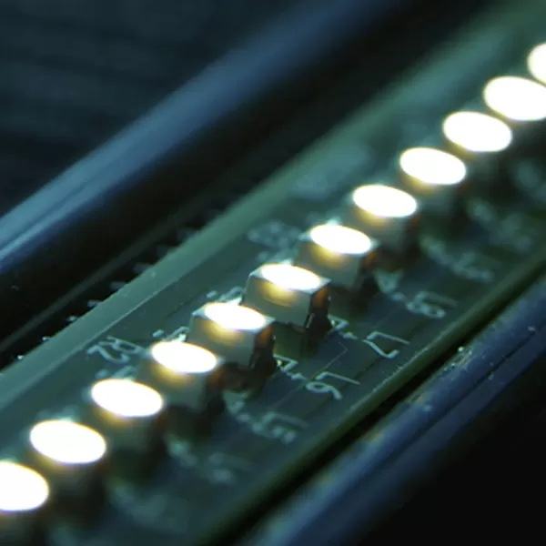 Chladicí skříň vhodná pro chlazení vína Tefcold SC 85 BLACK