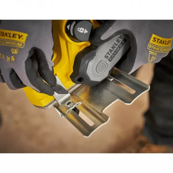 Aku bezuhlíkový hoblík 18V bez aku STANLEY FATMAX V20 SFMCW300B