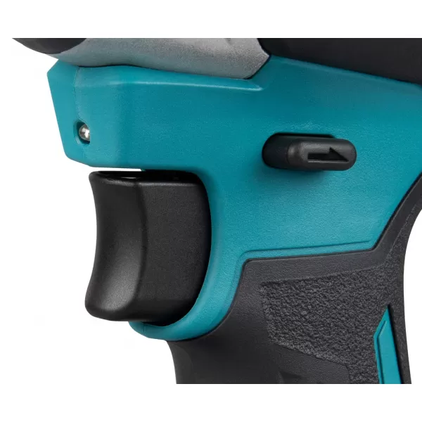 Aku rázový šroubovák 1/4" Li-ion LXTB 18V/2x2,0 Ah Makita DTD158WVE
