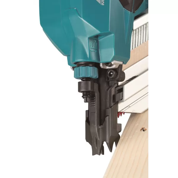 Aku hřebíkovačka 50-90 mm Li-ion XGT 40V bez aku Makita BN001GZ