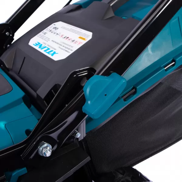 Sada aku zahradní nářadí nářadí 36V 7dílů XTline XT102995