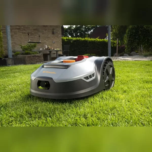 Robotická akumulátorová sekačka 900 m2 Riwall RRM 950 APP