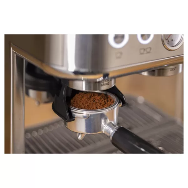 Pákový espresso kávovar s mlýnkem na kávu SENCOR SES 6010SS