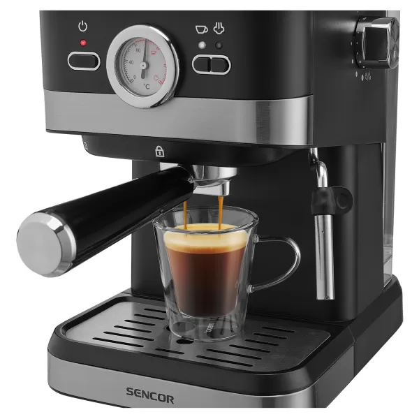 Kávovar na Espresso/Cappuccino SENCOR SES 1721BK