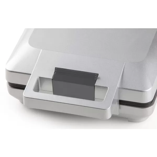 Vaflovač na 4 vafle DOMO DO9250W