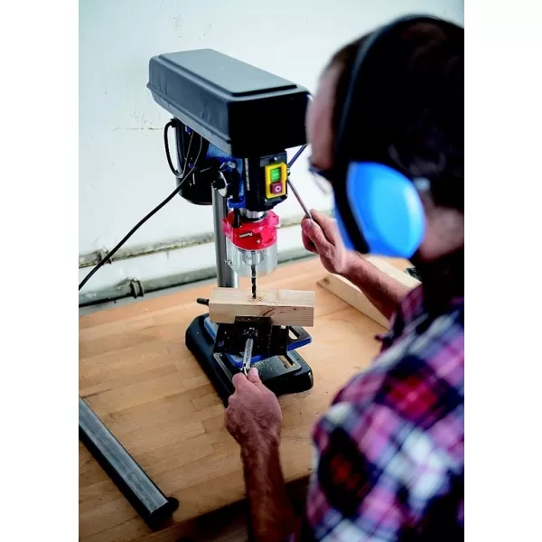 Stojanová vrtačka s křížovým laserem Scheppach DP 16 SL