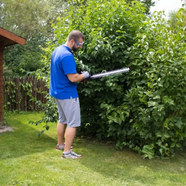 Aku nůžky na živé ploty 18V/2,0Ah HS 18-201-05 Güde 58593