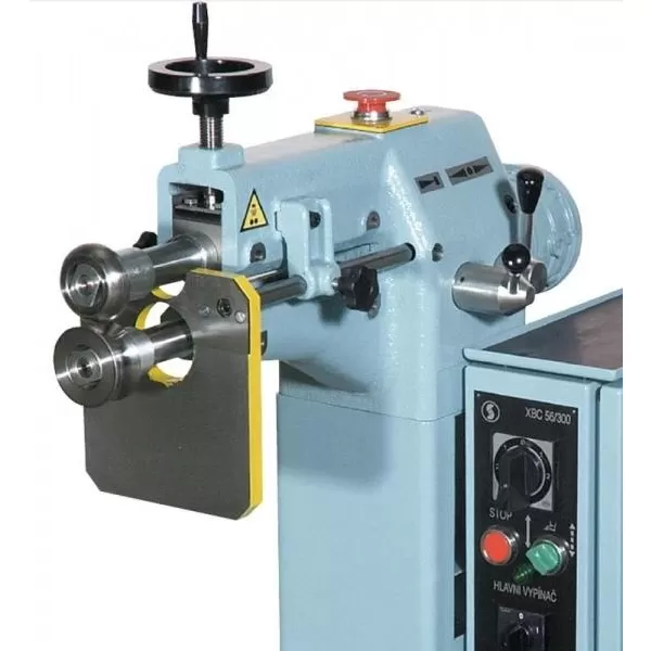 Motorový obrubovací stroj SEMET XBC 56/300 P