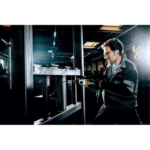 Bezpříklepová vrtačka Metabo BEV 1300-2