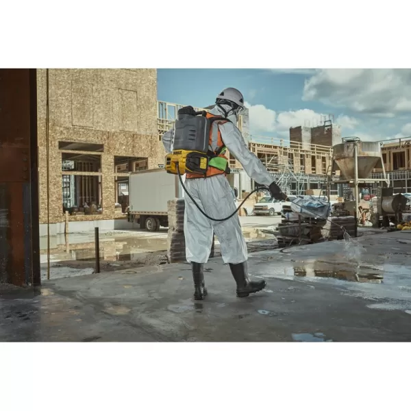 Aku postřikovač chemie 18V bez aku DeWALT DCCS1100N