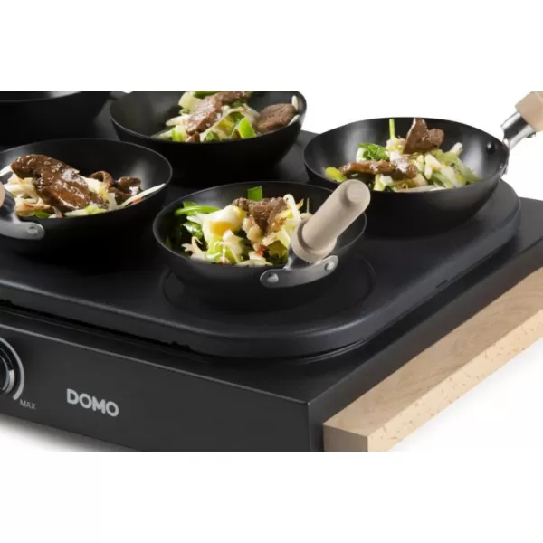 Elektrický lívanečník a WOK 2v1 DOMO DO8719W