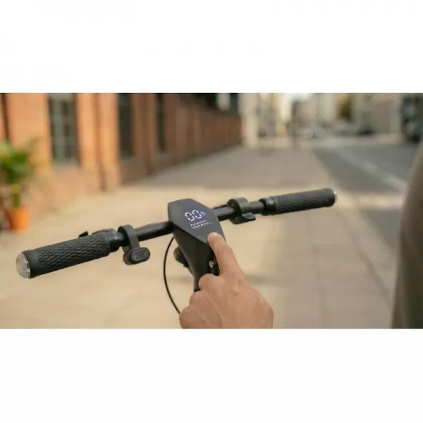Elektrická koloběžka SCOOTER S71 DARK Sencor 68000204