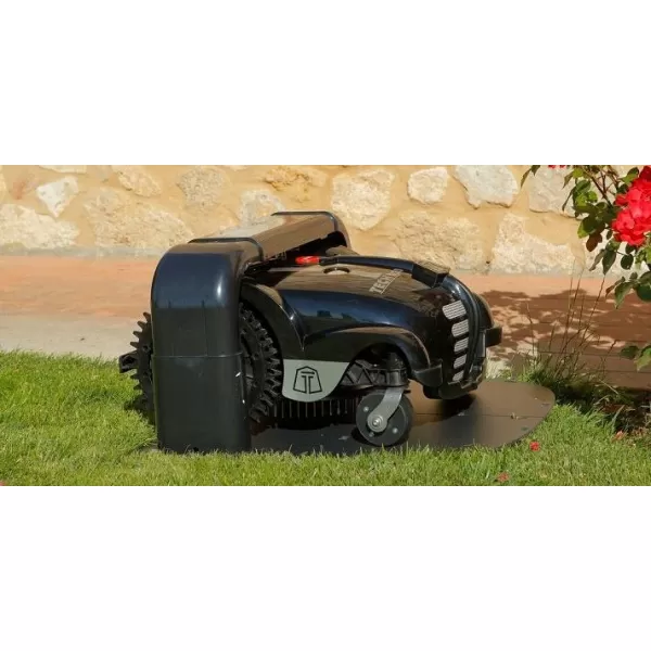 Robotická travní sekačka ZCS TECH L25i