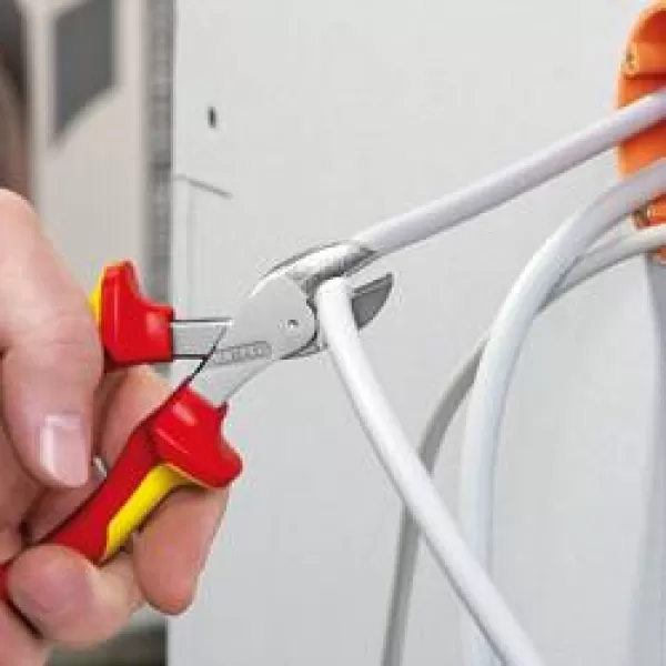 Kompaktní kleště X-Cut na štípání drátu s velkým převodem Knipex 73 05 160