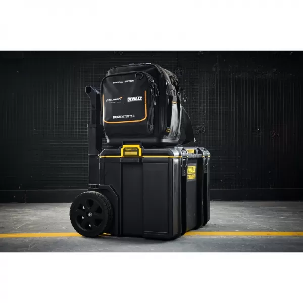 Taška McLaren 1/2 TOUGHSYSTEM McLaren DeWALT DWST83524-9