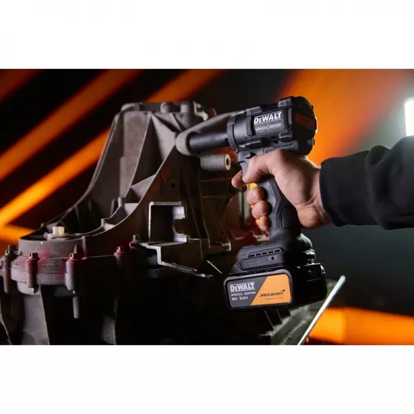 Aku kombo sada 18V/2x5,0Ah DCF99M + DCF92M McLaren DeWALT DCK2224MP2T