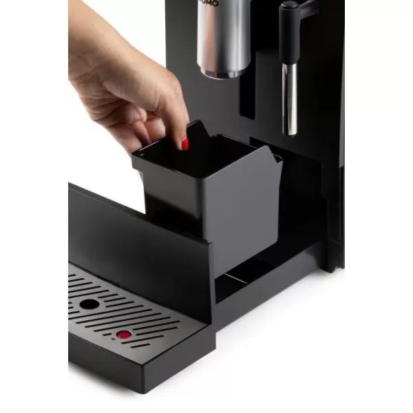 Automatický kávovar s tryskou na mléko DOMO DO1150K