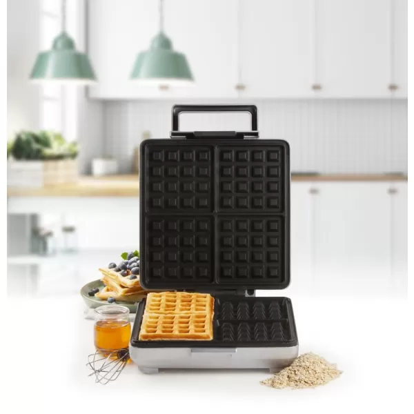 Vaflovač na 4 vafle DOMO DO9250W