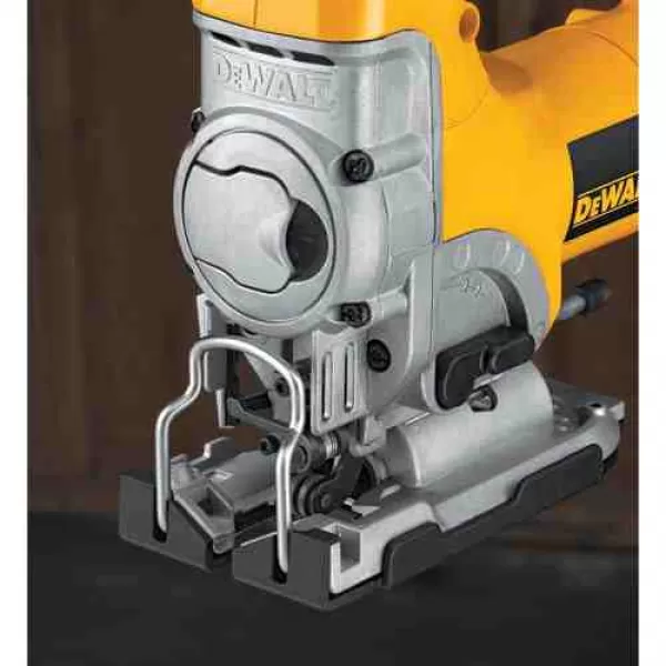 Přímočará pila 701W s horní rukojetí DeWALT DW331K