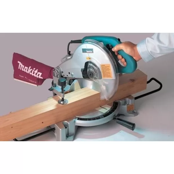Pokosová pila Makita LS1040N