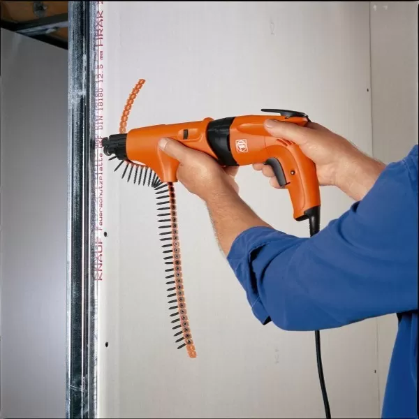 Šroubovák pro suchou montáž se zásobníkem do 5 mm Fein SCT 5-40 M