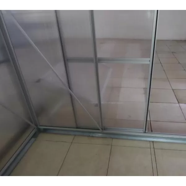 Skleník z polykarbonátu KOMFORT TITAN 9900 STRONG + základna zdarma