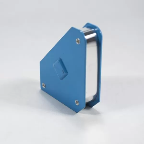 Magnet úhlový s vypínačem 34 kg / 130x152x28 mm XTline XT58113