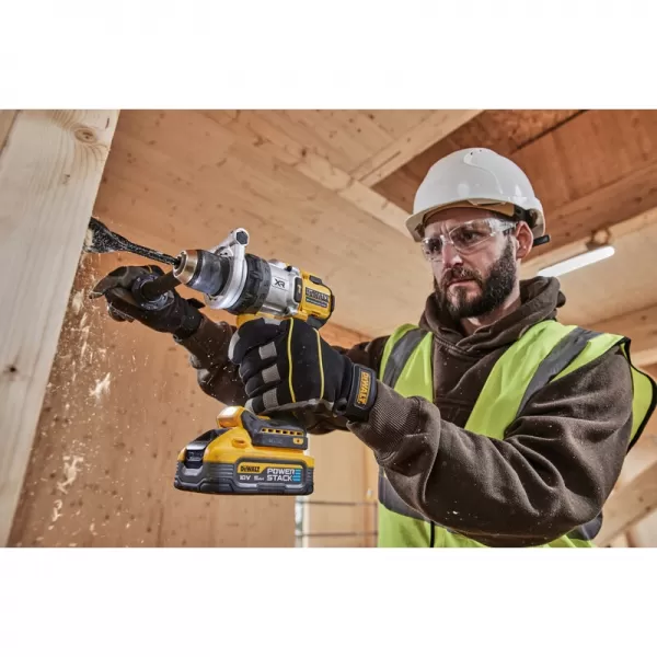 Aku bezuhlíková příklepová vrtačka 18V 2x5,0Ah + příslušenství DeWALT DCD1007H2AT